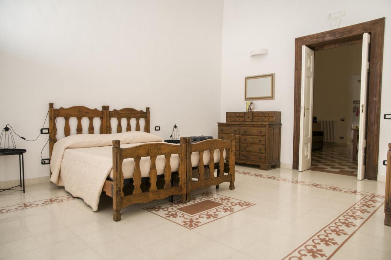 Palazzo Italia Apartments Bari Kültér fotó