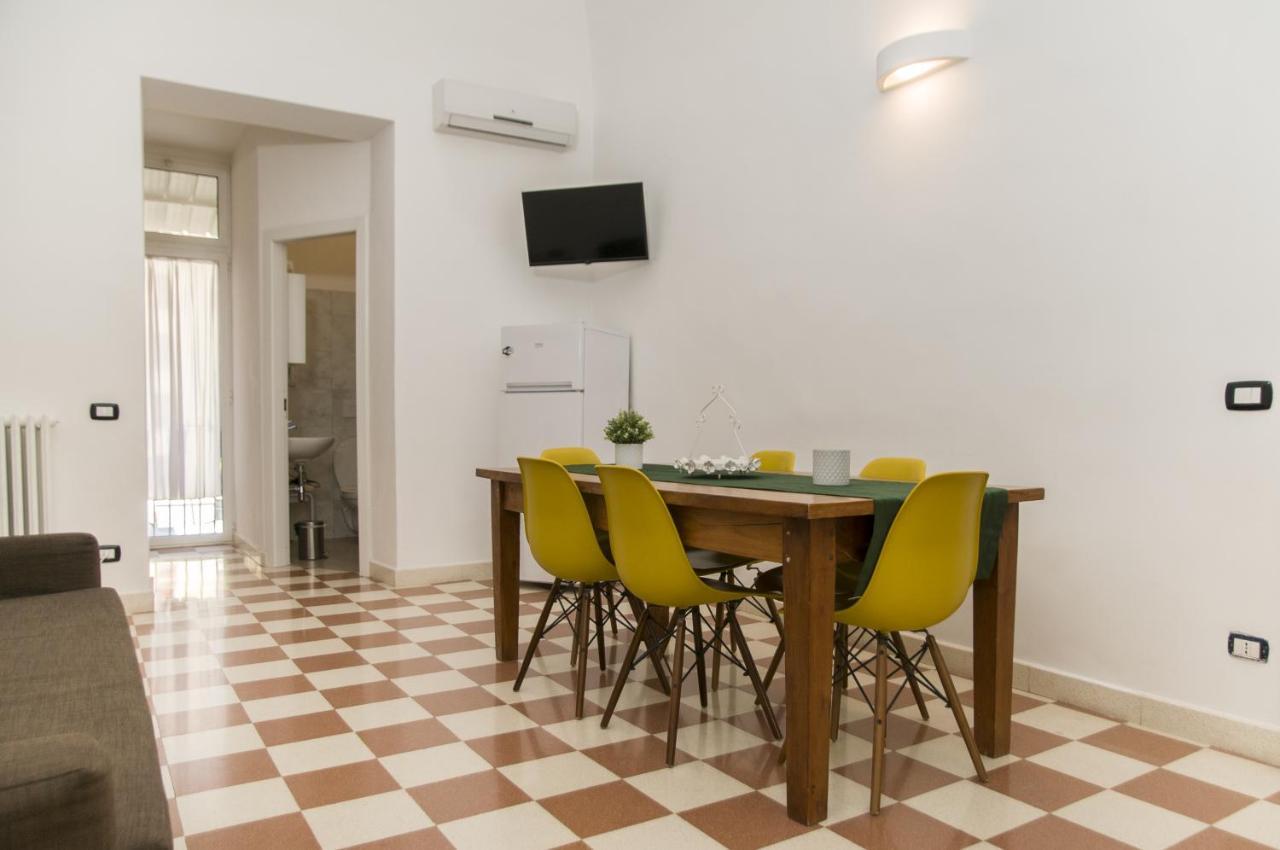 Palazzo Italia Apartments Bari Kültér fotó